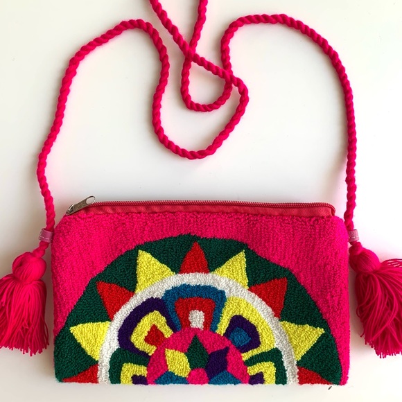 Handwoven Colombian Crossbody Clutch Purse… - Picture 2 of 3
